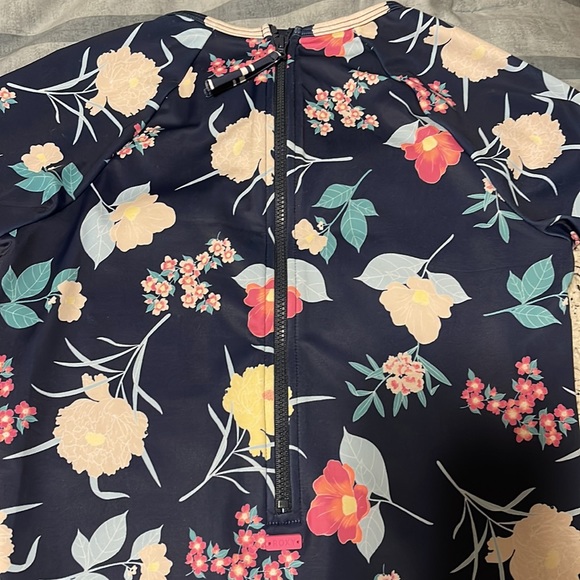 NWT Roxy One Piece Rashguard Swimsuit - Picture 9 of 9